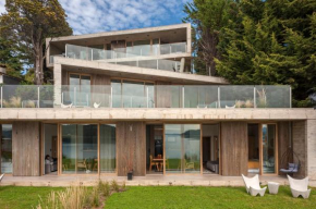 Wa One Lake Homes